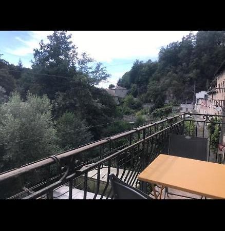 Maison Avec Vue Panoramique A 5Mn De Saint Remi Sur Durolles . La Monnerie-le Montel Zewnętrze zdjęcie